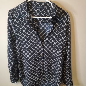 Tommy Hilfiger XS navy patterned blouse